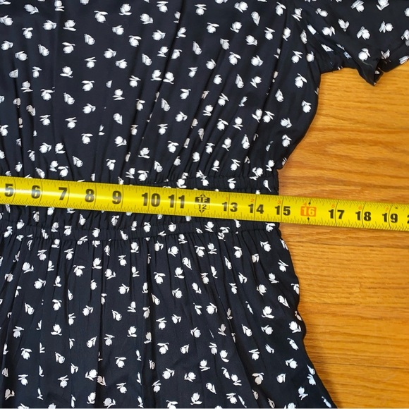 Croft & Barrow women’s black and white midi dress flowy comfortable size M - Picture 13 of 14